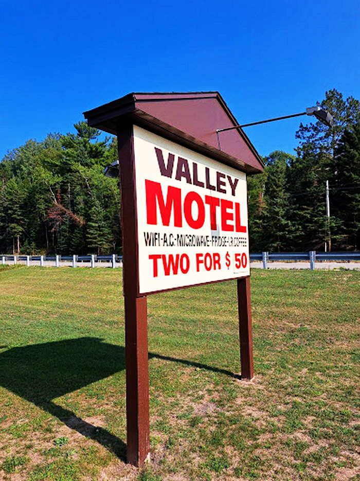 Valley Motel - From Web Listing (newer photo)